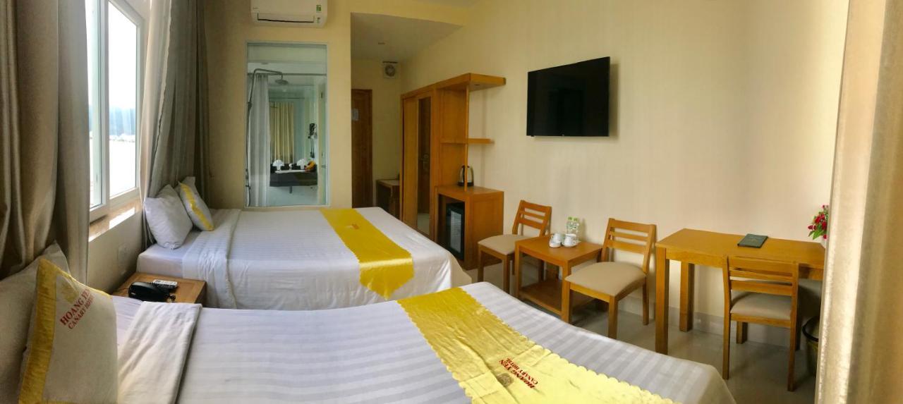 Hoang Yen Canary Hotel Куинён Экстерьер фото