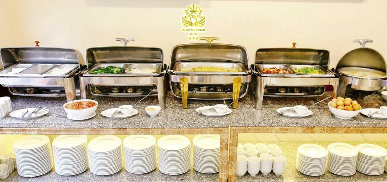 Hoang Yen Canary Hotel Куинён Экстерьер фото